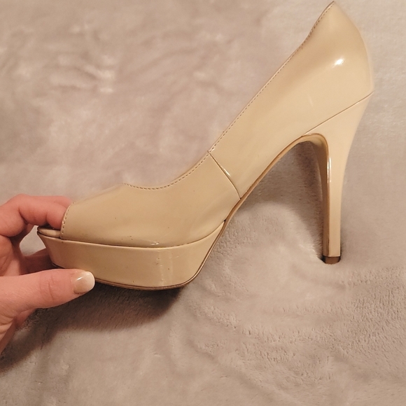 Marc Fisher Stilettos - Picture 8 of 14